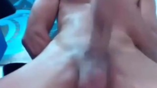 Dejo escurriendo mi semen 