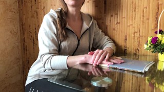 Сисястая Голодная Мачеха Нагло Выебала Пасынка пока Папы не было Русское Любительское с Разговорами