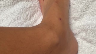 British tanned boy jerks off and nuts on his feet (HOT CUMSHOT ON FOOT)