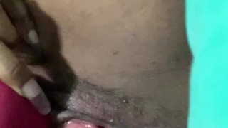 MASTURBATING WITH INFAMOUS ROSE; SQUIRTING FOR DADDY !! LOUD MOANING & SQUIRTING !!!