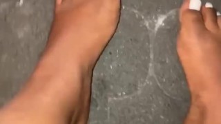 Come play 