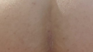  shemale slut fingering her loose anal gape