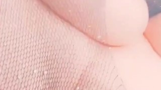 How badly do you want to tease my body through through the mesh? 