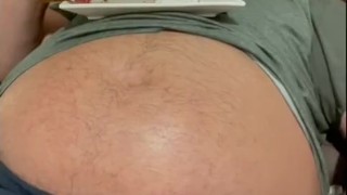 Big guys eat big sandwiches 