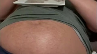 Big guys eat big sandwiches 