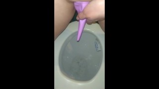 Anna Perv stand up pee