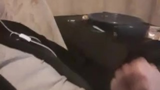 Risky wank