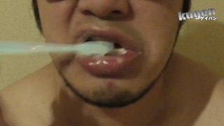 Sexy Tooth Cleansing