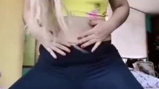 Giantess Debora Vore and digest you [SFX]