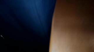 Артем ходит без носок
