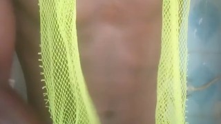 Jerking off before shower section 