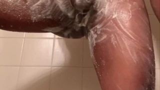 BIG DICK NEED A SHOWER 🧼 