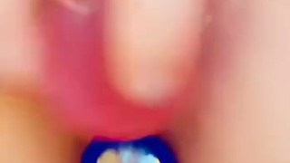 Playing with my dildo whislt I wait for my boyfriend to come home💦😈