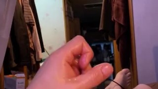 Upclose cumshot