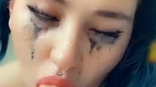 Best friend's gf sent me snapchats trying to fuck me 