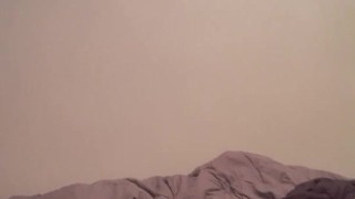 I love playing with my pussy