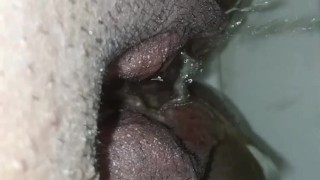 Fat pussy pee