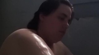 Bbw in the tub washing herself shiny skin