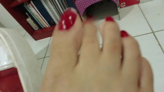 Stepmommy Has Extremely Huge And Stinky Feet Size 10