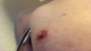 【日本人 チクニー】敏感乳首をピンセットで虐めてビンビンに勃起させる変態男【#26】