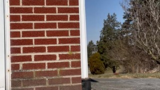 Squatting and pissing outside after working out