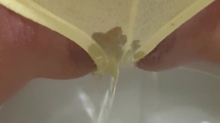 Such a DeLICIOUS pee Stream ;)