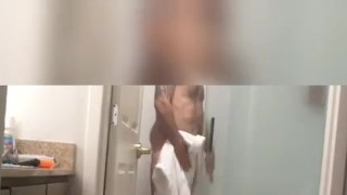 Sexiest man in work at fitness room came back to my place and took shower