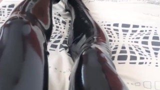 I Love Rubbing my Shiny Latex Legs 