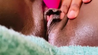Squirting for daddy while I video call him at work!!