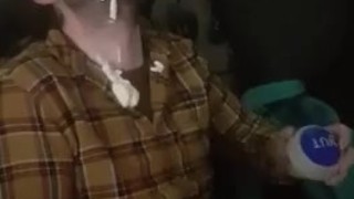 Hot creamed Brit can’t stop nutting