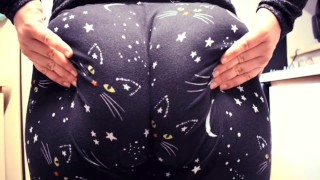 Bubble Butt Kitty Pants Wedgie