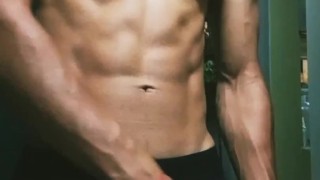 SHAPING MY BODY AND DICK AFTER A WORKOUT ROUTINE