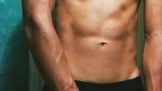 SHAPING MY BODY AND DICK AFTER A WORKOUT ROUTINE