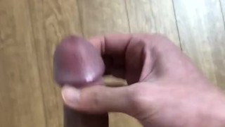23-year-old office worker masturbates with chewy masturbation at the end of work