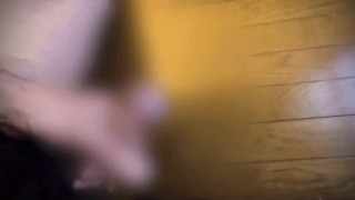【主観映像】大量の精液を床にぶち撒けるビンビンに反り勃った変態日本人のチンポ【#42】