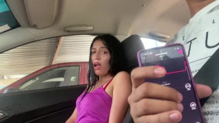 CAMINO A LA UNIVERSIDAD LE DOY EL CONTROL DE MI VIBRADOR AL CONDUCTOR DE LA APLICACION