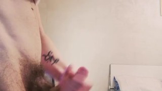 Stamattina mi sono masturbato, il mio corpo il mio cazzo 👉👇