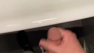 Golden shower anyone? Who would let me piss on someone 