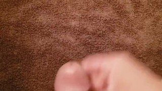 日本人男性のオナニー我慢　限界射精