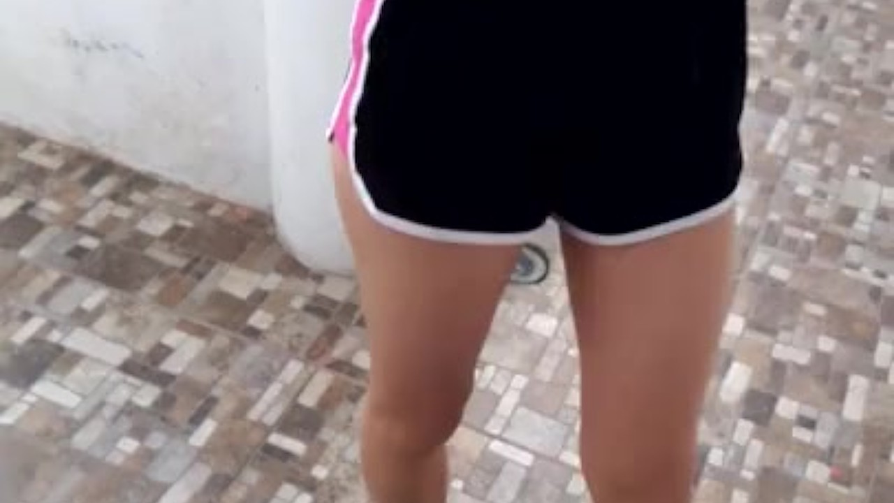 SEXO con MI VECINA CULONA despues de IR A CORRER