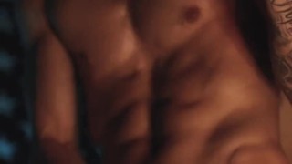 Jerking off until Legs are Shaking