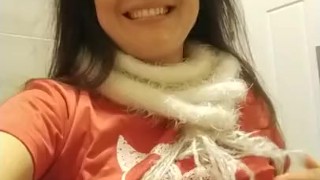 OMG- Fingering my tight pussy in a restaurant#Quick Orgasm