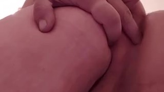 Solo Zahrim fingering it out