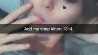 I play with my pussy in leggings 