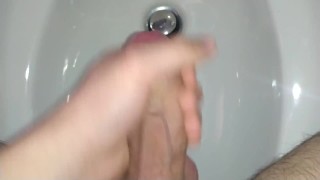 Teen masturbating after a hard day with a huge cumshot