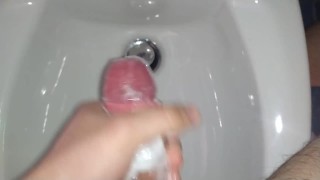Teen masturbating after a hard day with a huge cumshot