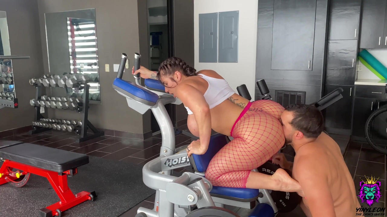 Workout In The Gym - Sweaty Workout at the Gym turns into a Fetishist Hardcore Fuck - Free Porn  Videos - YouPorn