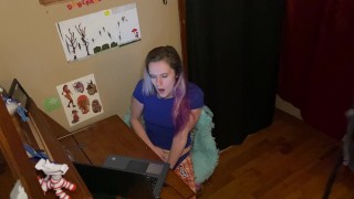 tiny hot milf masturbating to fisting videos - NON NUDE