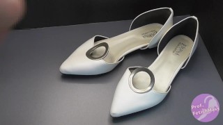 Shoe fetishism 靴フェチ 白いヒールにぶっかける