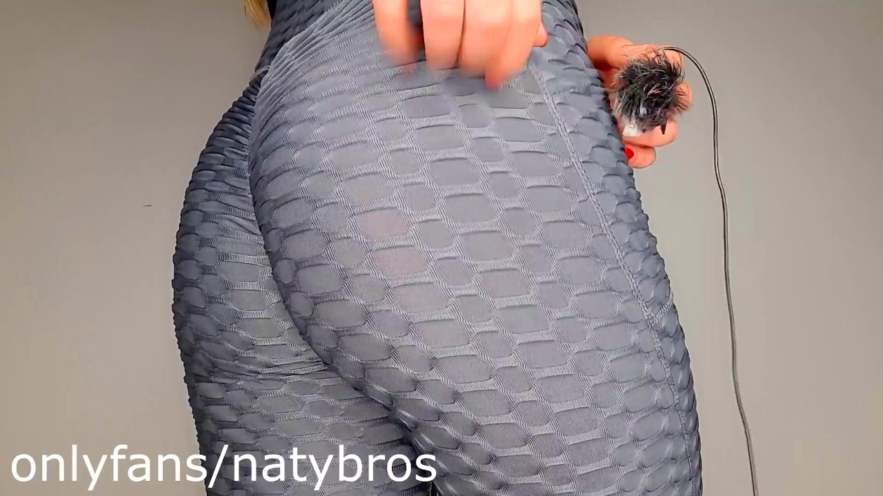 ASMR 🍑💦 ARRANHANDO LEGGINS - Vídeos Pornos Gratuitos - YouPorn